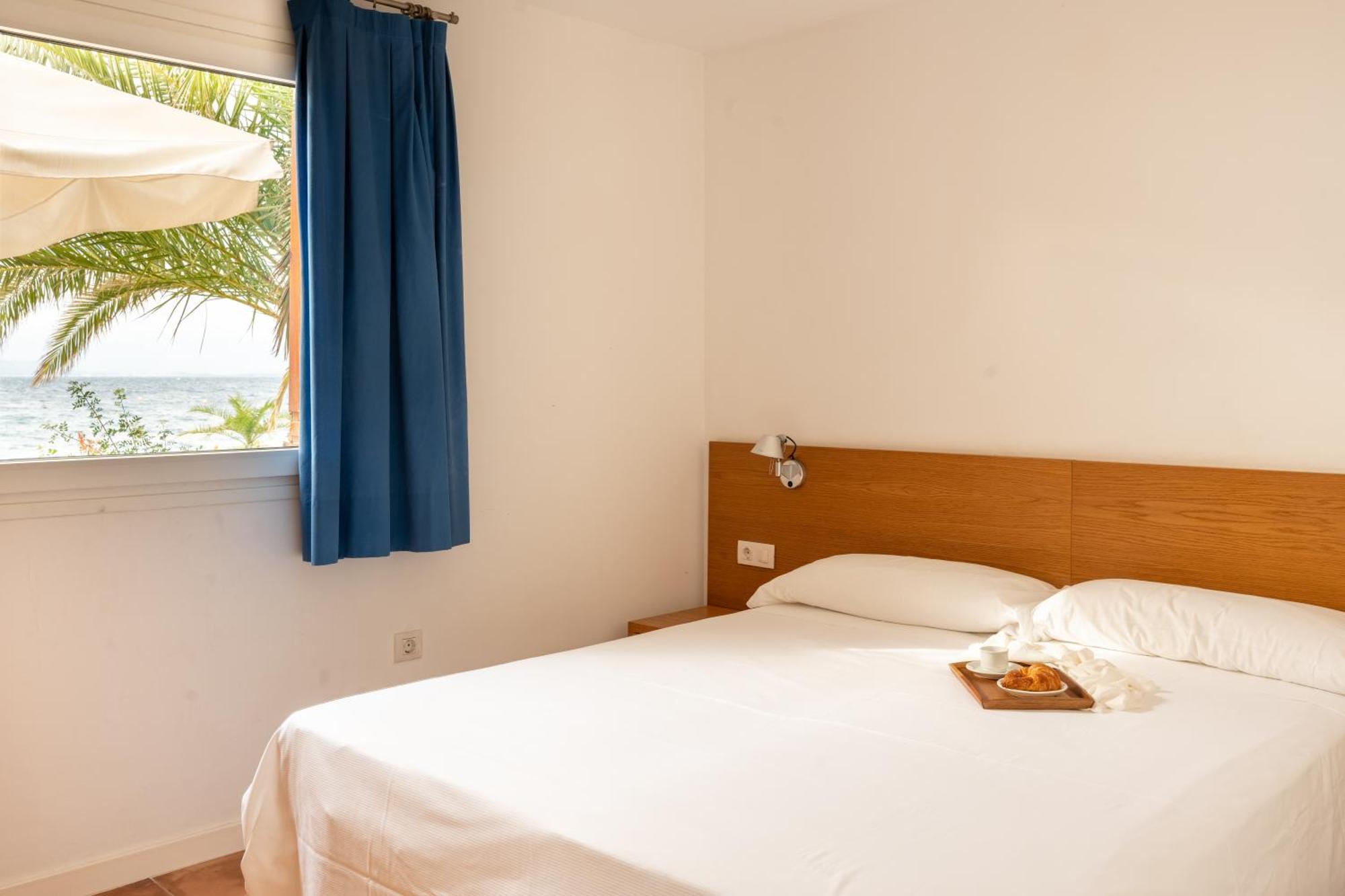 Santa Llucia Apartaments Roses Exterior photo